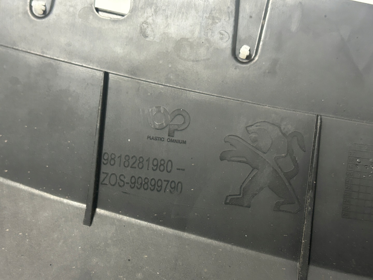 Peugeot Partner 7* Kühlergrill FRONTGRILL Kühlergitter 9818281980 - Thumbnail 9