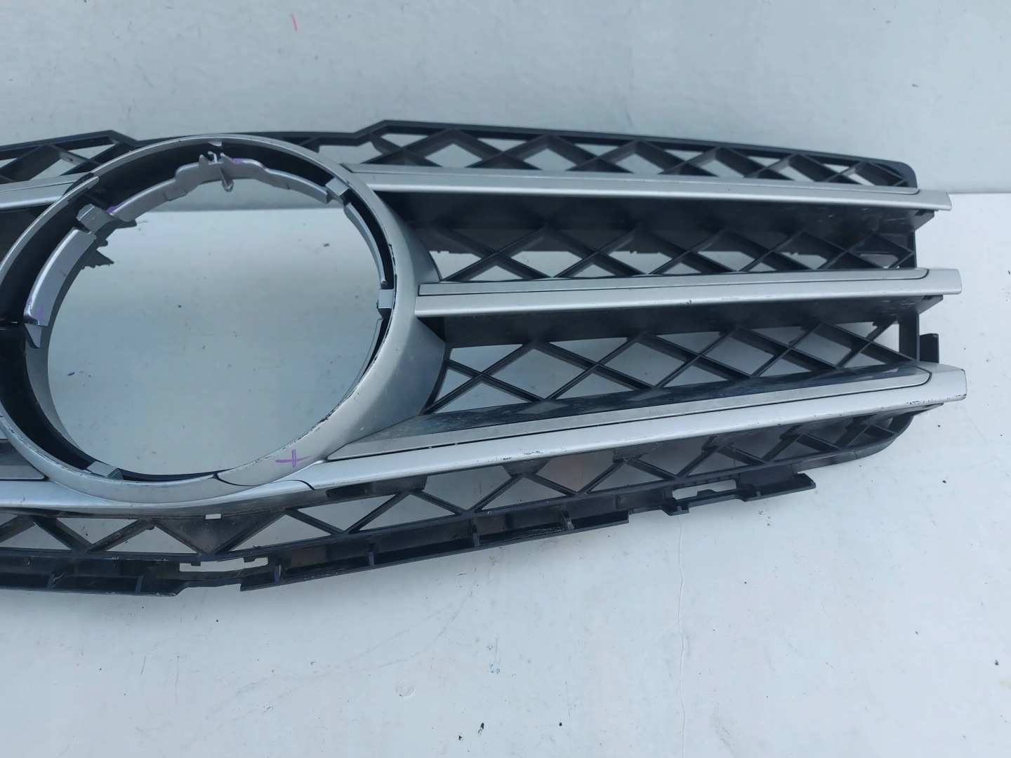 Mercedes-Benz C-Klasse W204 Kühlergrill FRONTGRILL Kühlergitter A2048801583 - Thumbnail 11