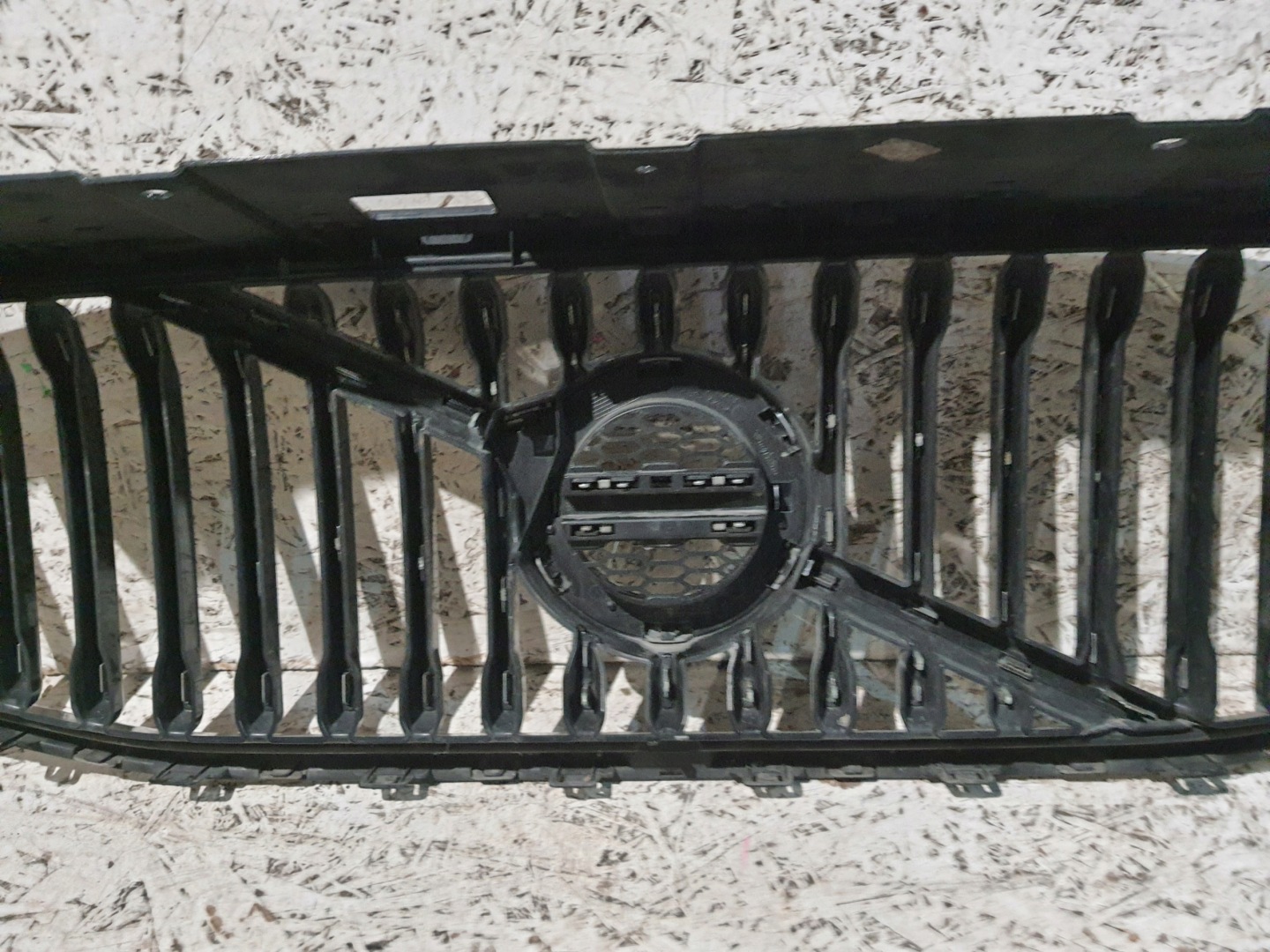 Volvo XC60 Kühlergrill FRONTGRILL Kühlergitter 31425535 - Thumbnail 8