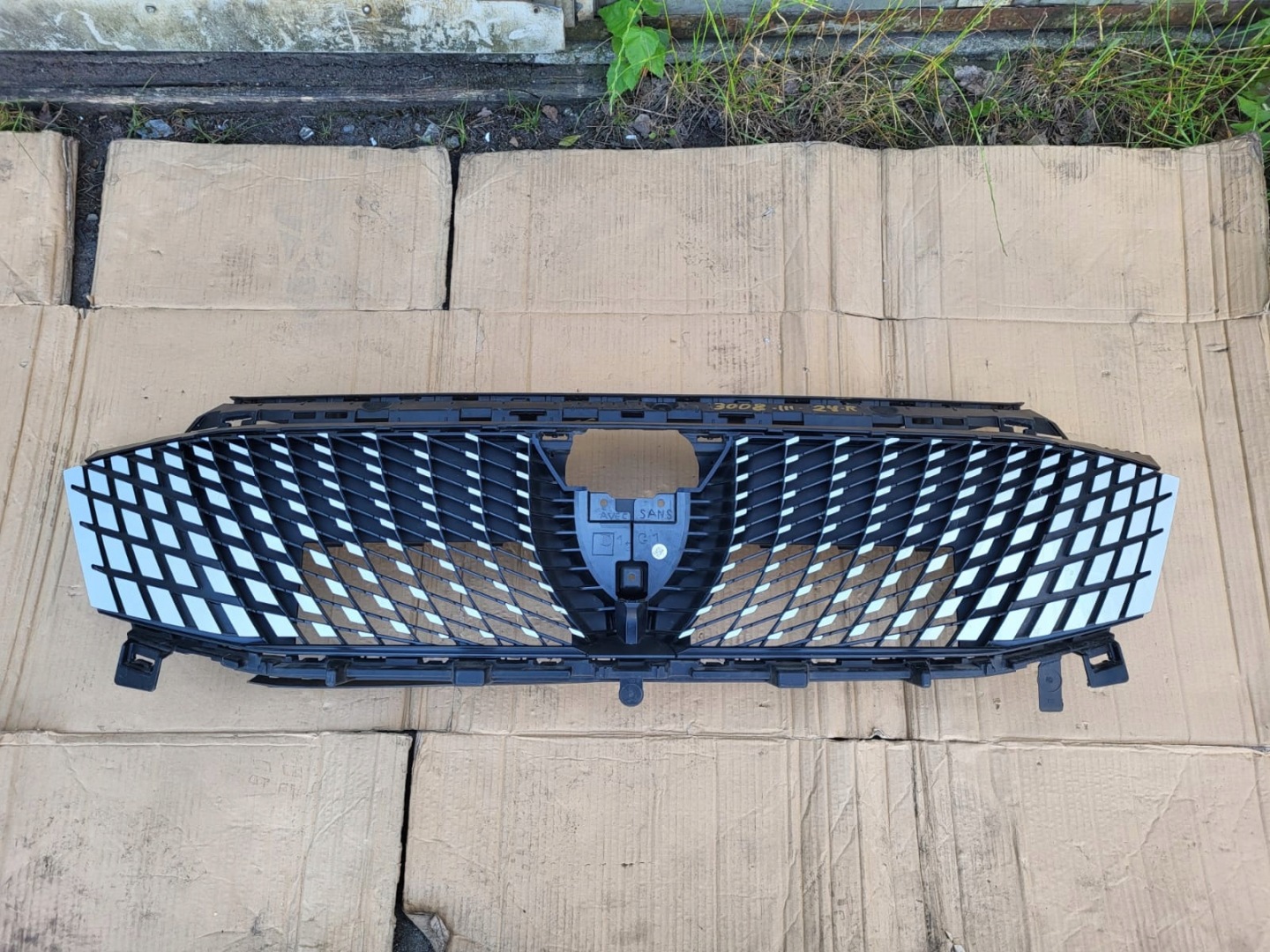 Peugeot 3008 Kühlergrill FRONTGRILL Kühlergitter 9847595180 - Thumbnail 1