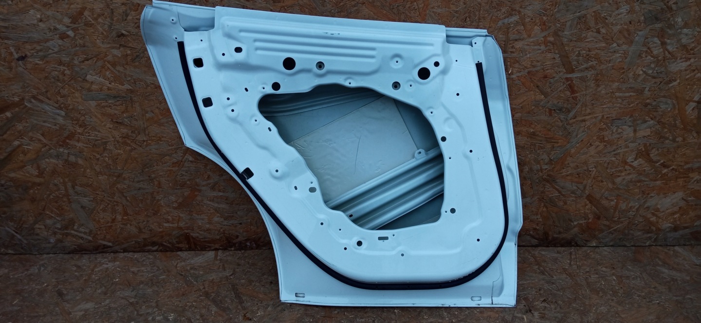Tesla Model Y 005 Tür Hinten Links Door 149359700B Porta Porte - Thumbnail 9