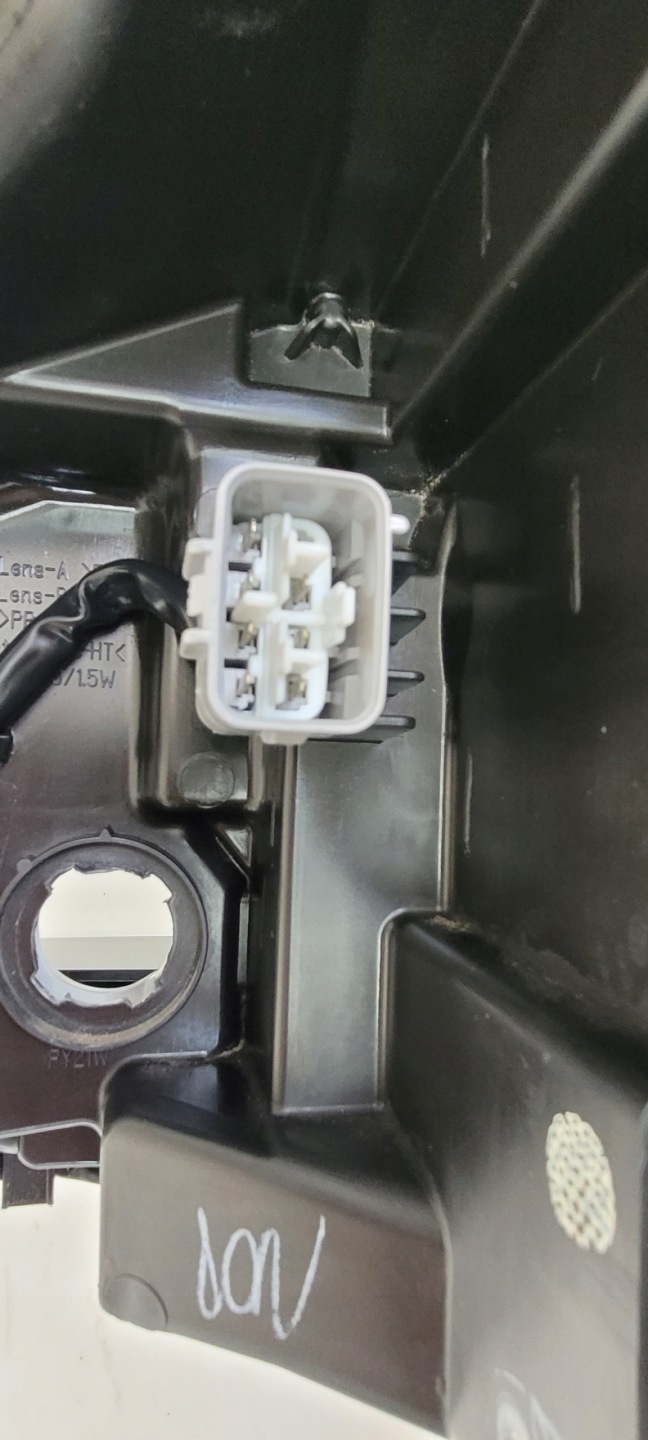 Frontscheinwerfer Toyota Yaris I P1 LED Rechts Scheinwerfer Headlight - Thumbnail 12