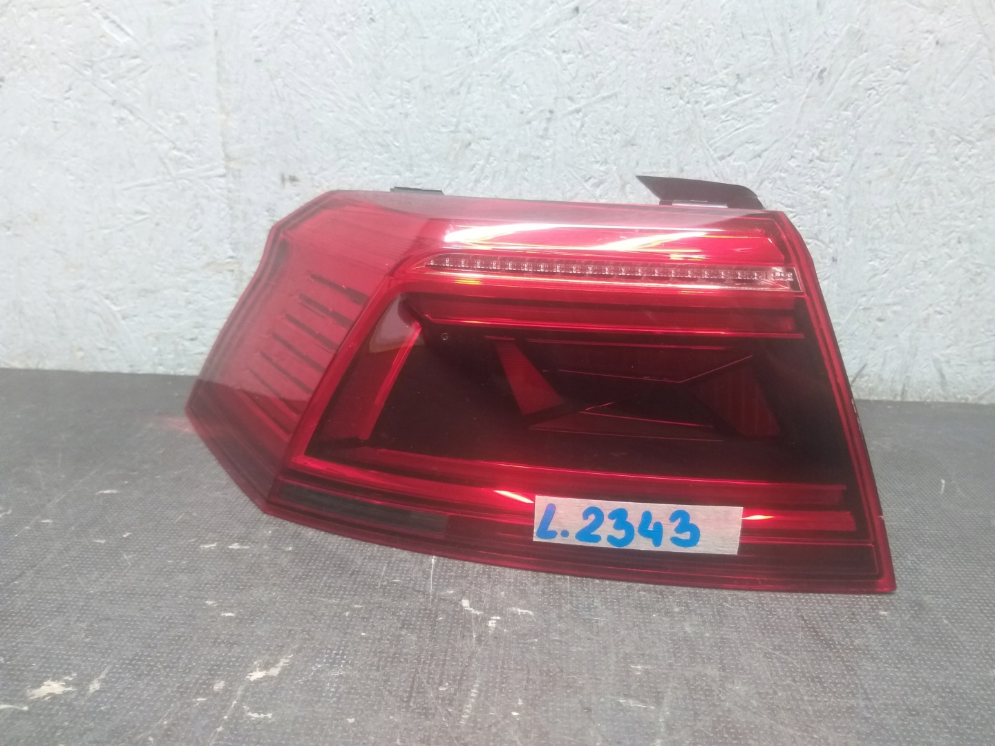 VW Passat B8 Rückleuchte 3G5945207F Rearlamp - Thumbnail 1