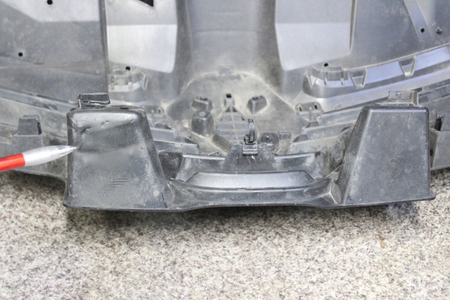 Renault Clio X98 Kühlergrill FRONTGRILL Kühlergitter 622562901R - Thumbnail 4