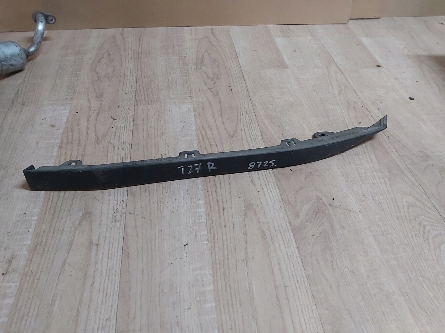 Toyota AVENSIS T27 Hokej zderzaka przód prawy spoiler 76851-05040