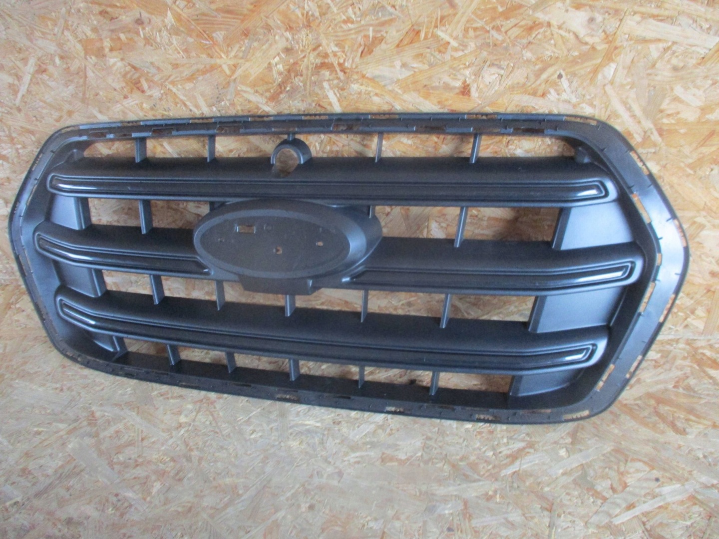 Ford Transit VII Kühlergrill FRONTGRILL Kühlergitter RK3117B968C - Thumbnail 3