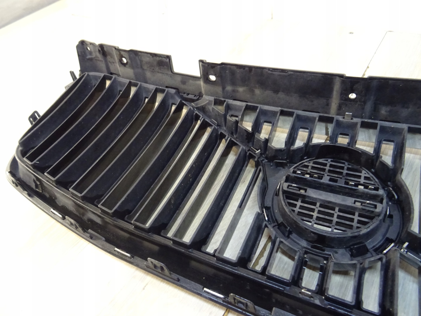 Volvo XC90 Kühlergrill FRONTGRILL Kühlergitter 31425020LL - Thumbnail 8