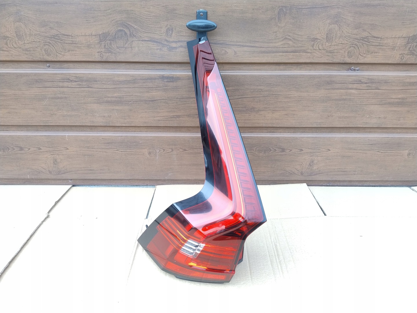 Volvo S90/V90 V90 Rückleuchte 31655868 Rearlamp - Thumbnail 1