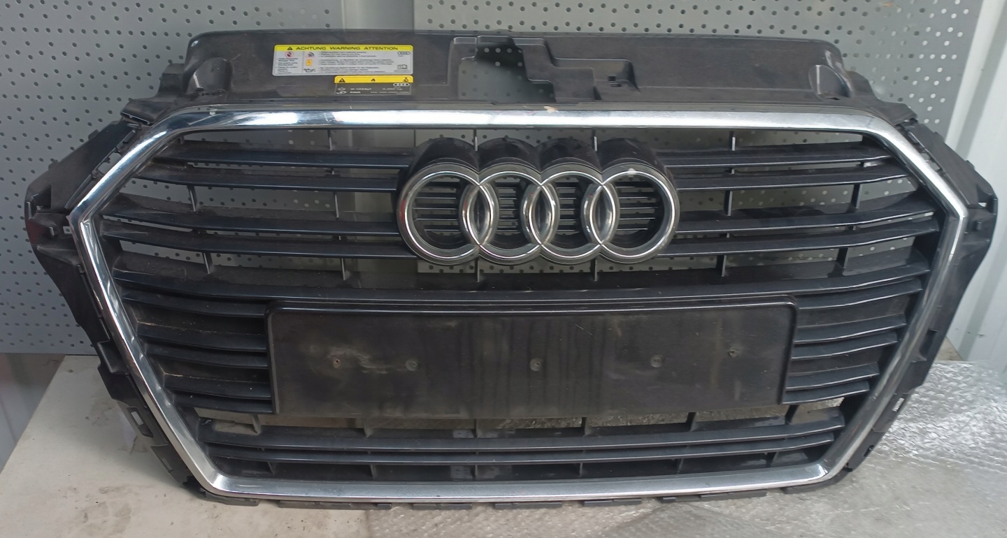 Audi A3 8V Kühlergrill FRONTGRILL Kühlergitter 8V3853651AA - Thumbnail 1