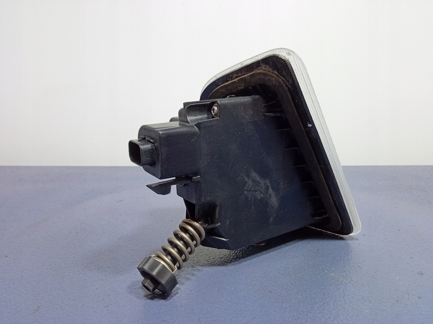 BMW iX I20 Rückleuchte 4795379 Rearlamp - Thumbnail 3