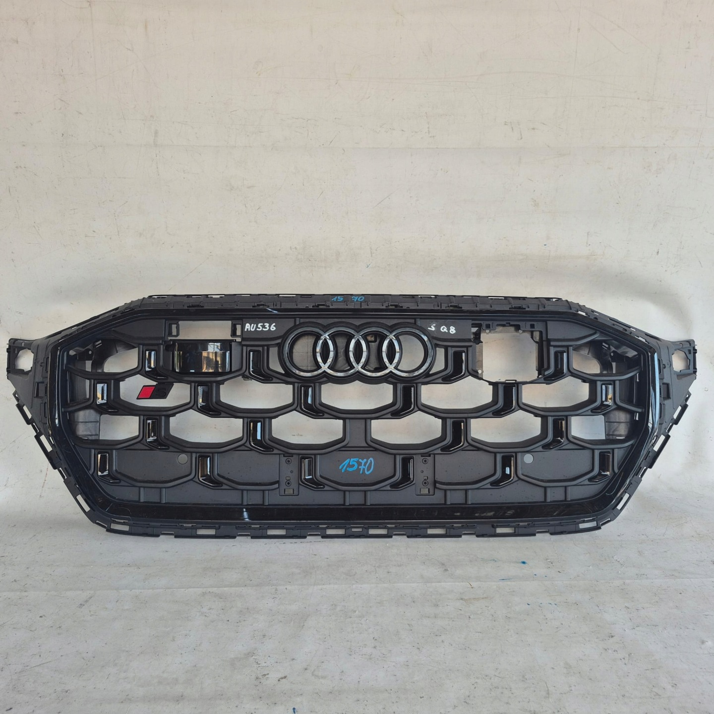 Audi Q8 Kühlergrill FRONTGRILL Kühlergitter 4M8807233H - Thumbnail 1