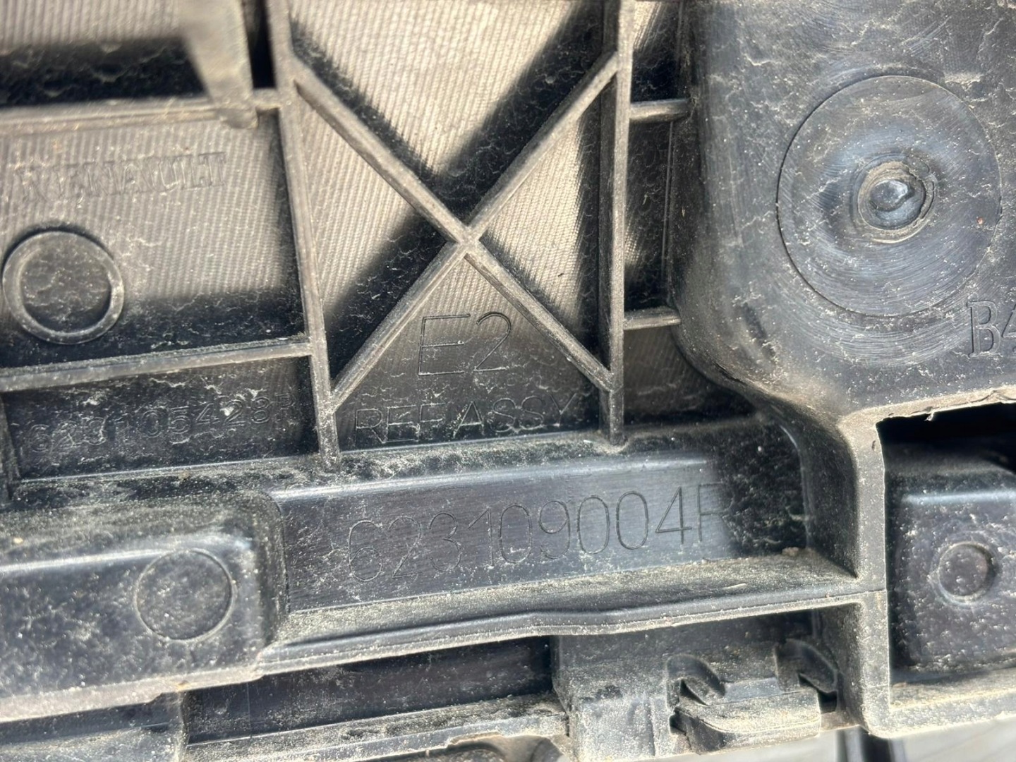 Renault Master II Kühlergrill FRONTGRILL Kühlergitter 623109004R - Thumbnail 8