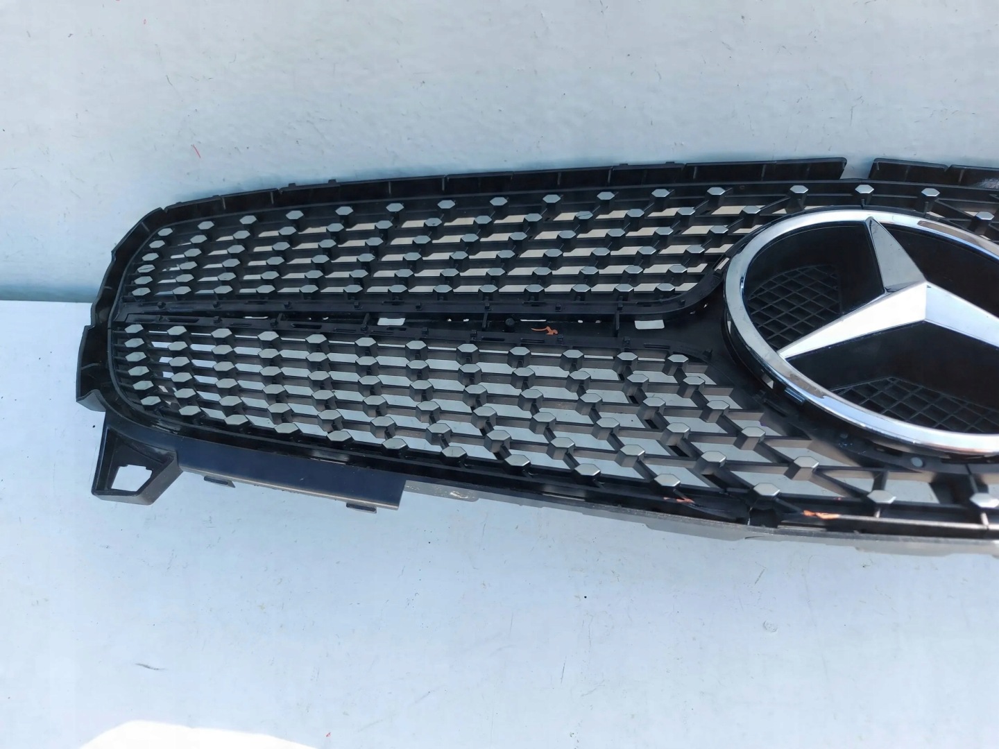 Mercedes-Benz A-Klasse W176 Kühlergrill FRONTGRILL Kühlergitter A1768881760 - Thumbnail 11