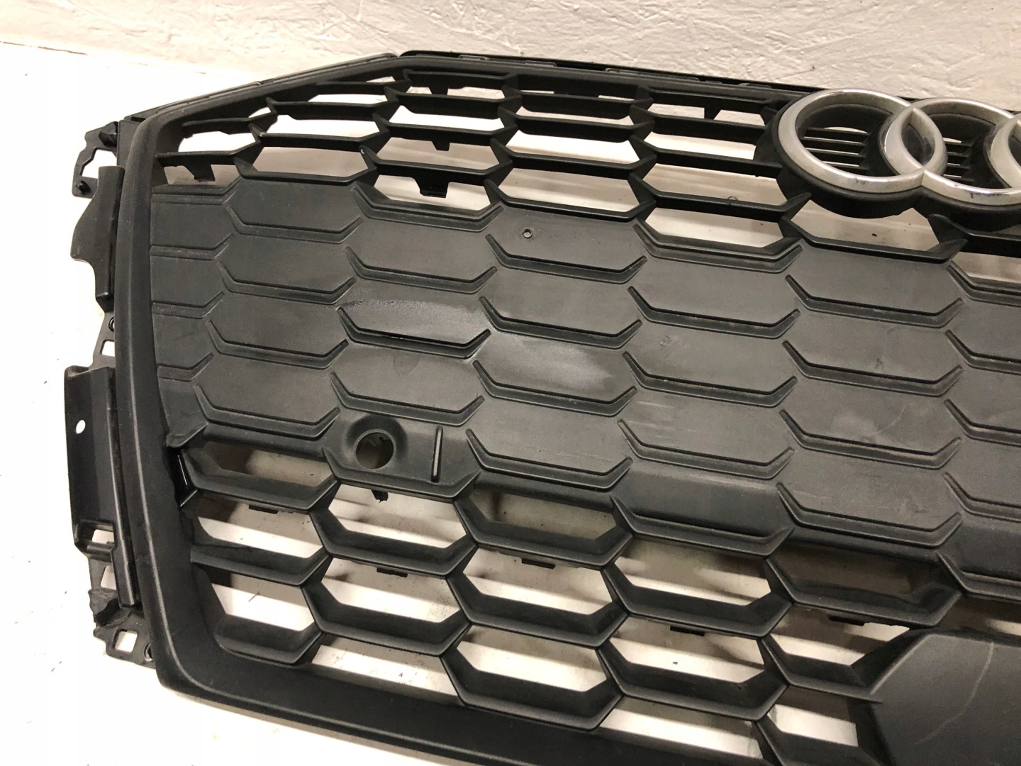 Audi A3 8Y Kühlergrill FRONTGRILL Kühlergitter 8Y0853651A - Thumbnail 8