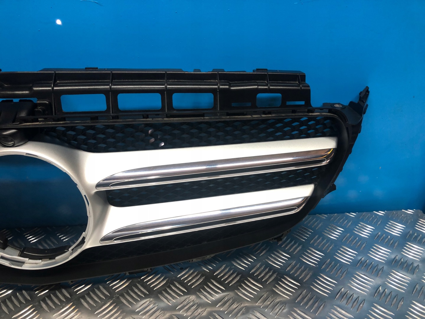 Mercedes-Benz E-Klasse W213 Kühlergrill FRONTGRILL Kühlergitter A2138880223 - Thumbnail 5