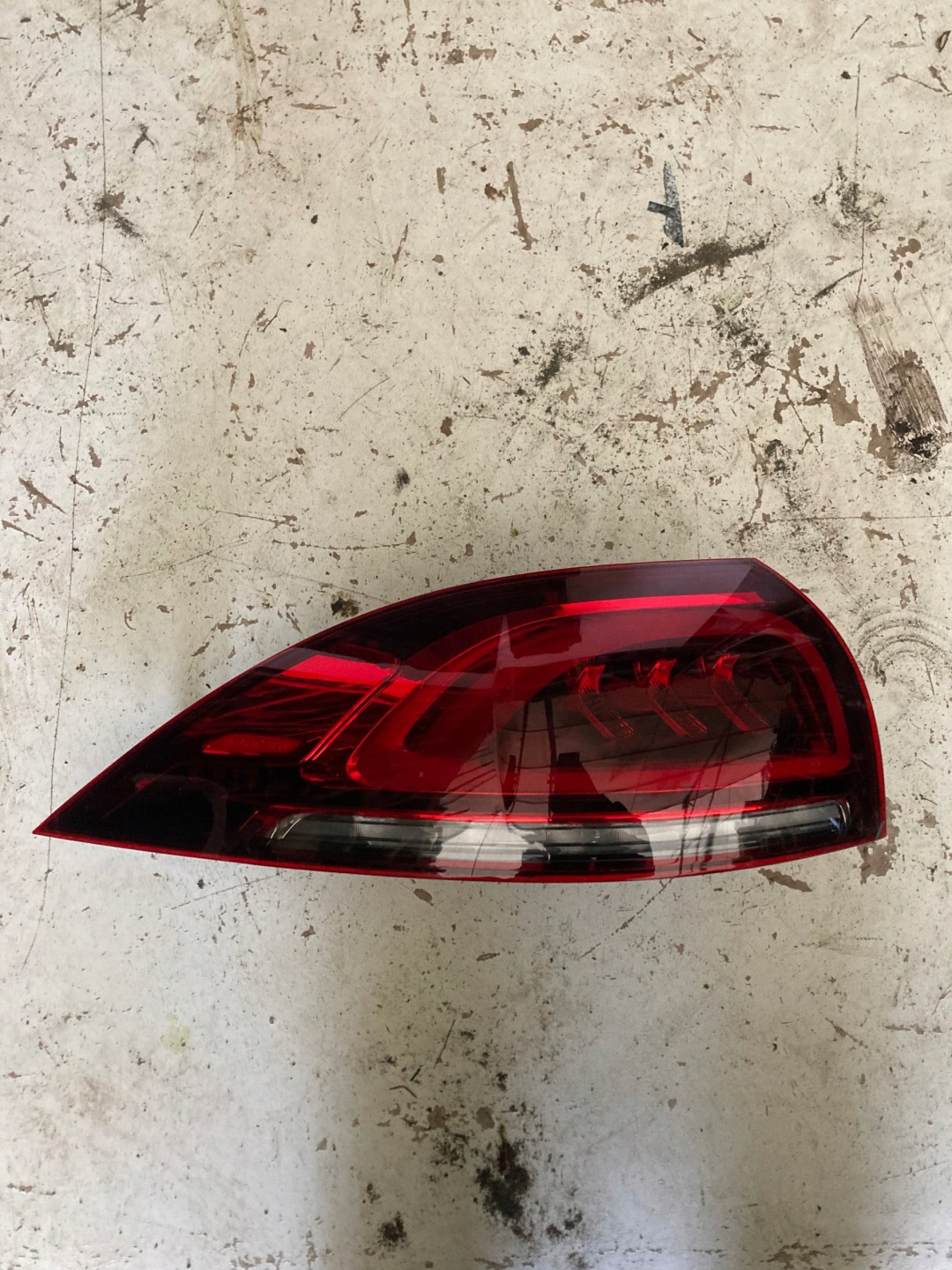 Mercedes-Benz GLE W167 Rückleuchte A1679063104 Rearlamp - Thumbnail 1