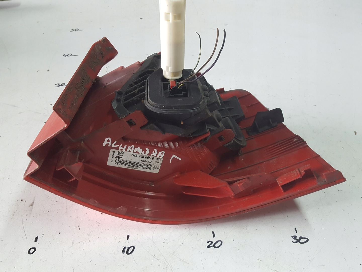 SEAT Alhambra 7N Rückleuchte 7N5945095E Rearlamp - Thumbnail 6