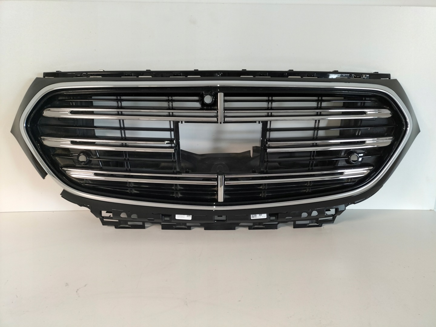 Mercedes-Benz E-Klasse W214 Kühlergrill FRONTGRILL Kühlergitter A2148804801 - Thumbnail 1