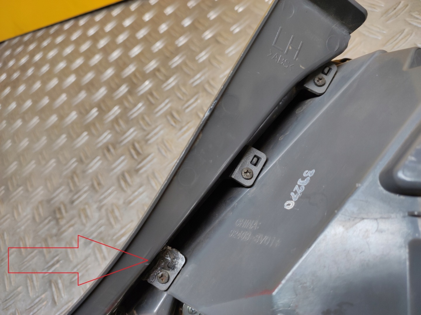 Hyundai Grandeur TG Rückleuchte 924033V Rearlamp - Thumbnail 8