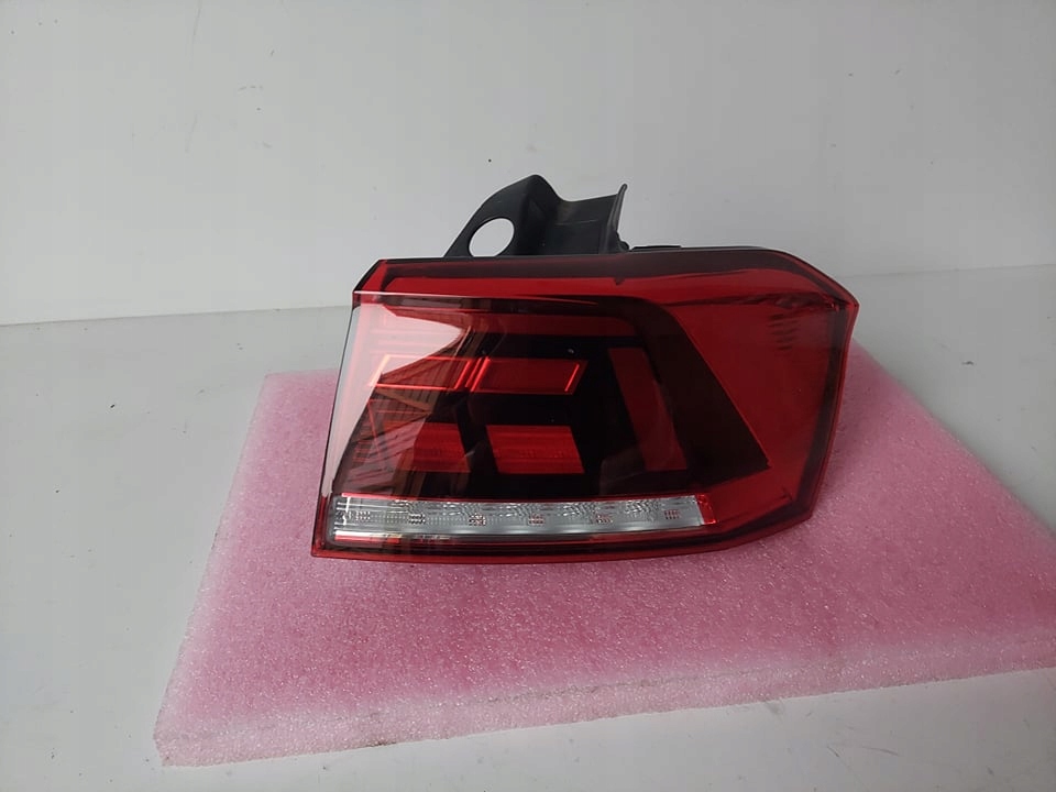 VW Passat B8 Rückleuchte 3G9945096F Rearlamp - Thumbnail 1