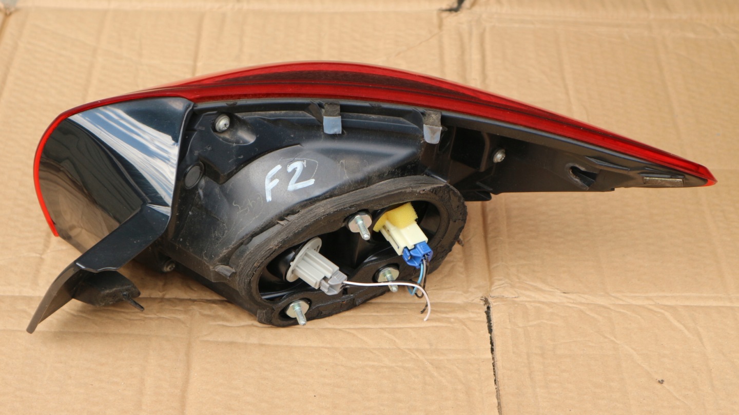 Mazda 3 BP Rückleuchte B45D511602 Rearlamp - Thumbnail 7