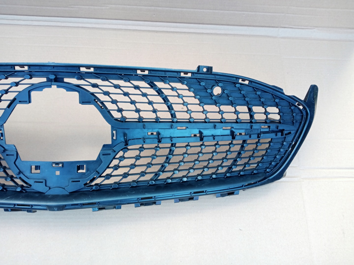 Mercedes-Benz CLA C118 Kühlergrill FRONTGRILL Kühlergitter A1188880000 - Thumbnail 4