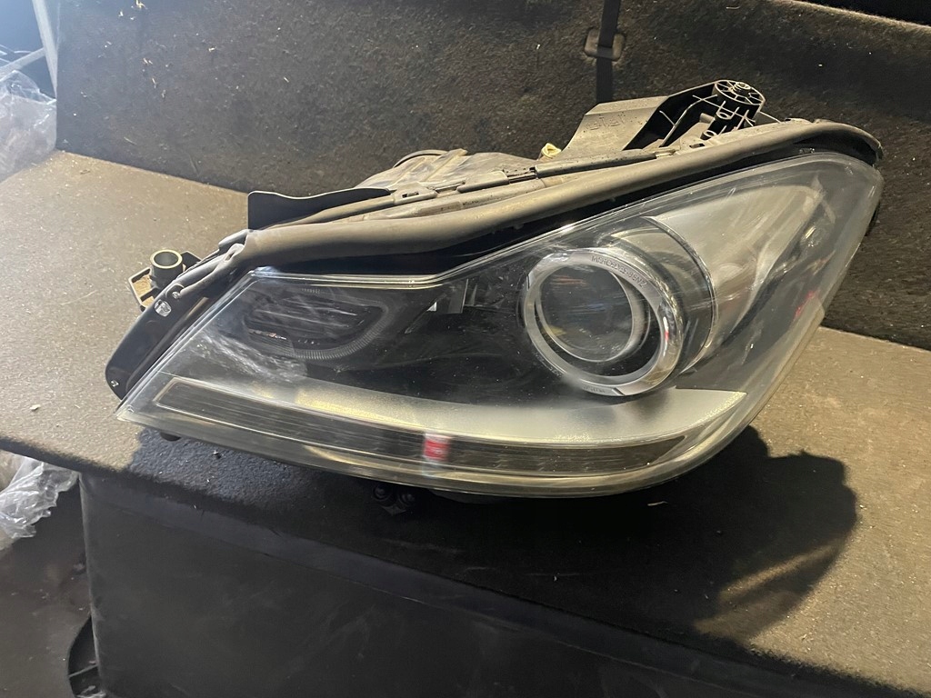 Frontscheinwerfer Mercedes-Benz C-Klasse W204 A2048204339 ILS Links Headlight - Thumbnail 9