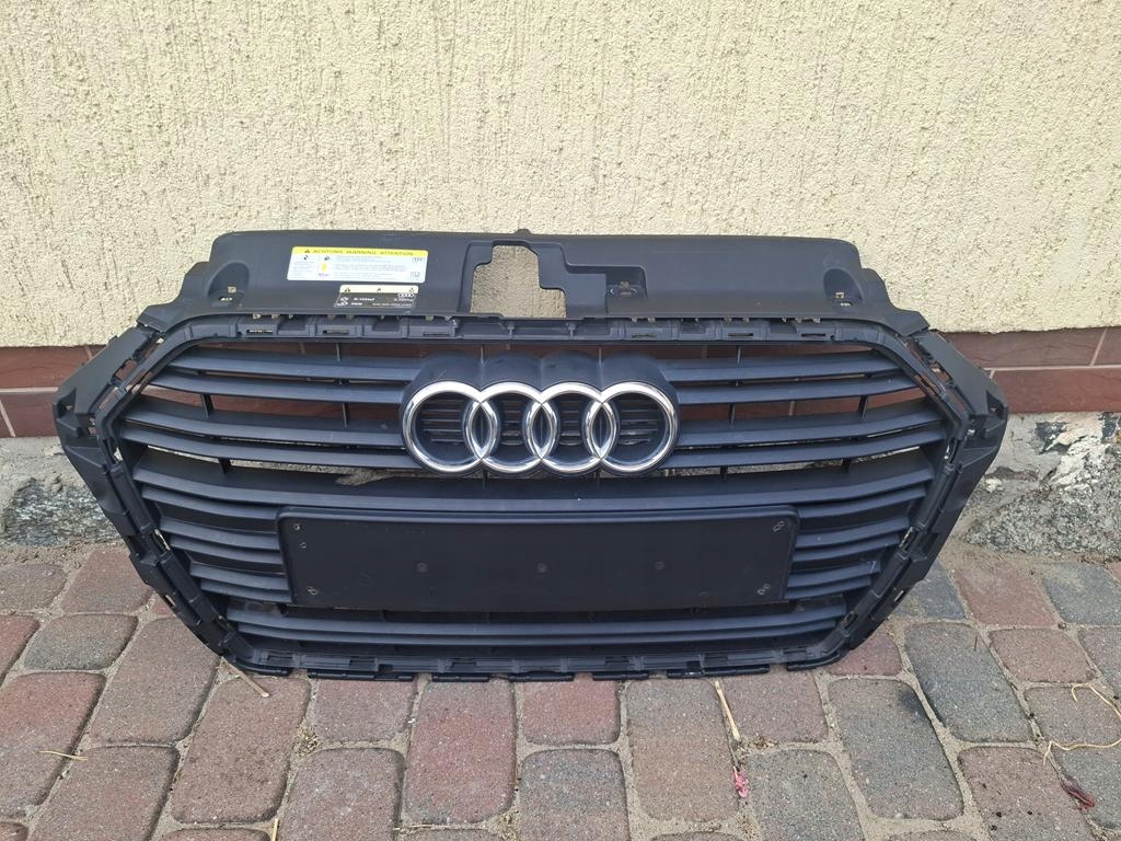 Audi A3 8V Kühlergrill FRONTGRILL Kühlergitter 8V3853651AA - Thumbnail 1