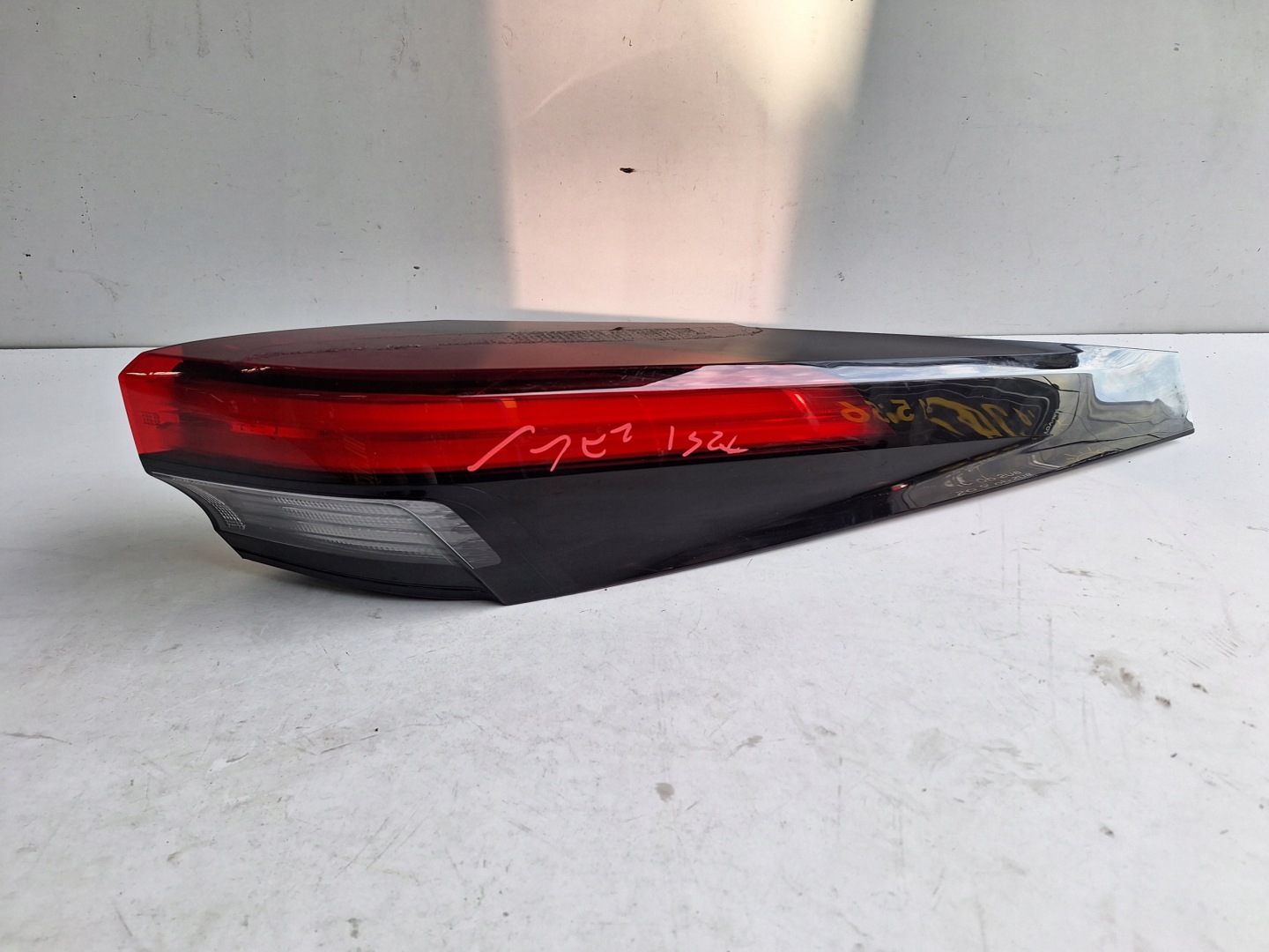Toyota C-HR X20 Rückleuchte Rearlamp - Thumbnail 1