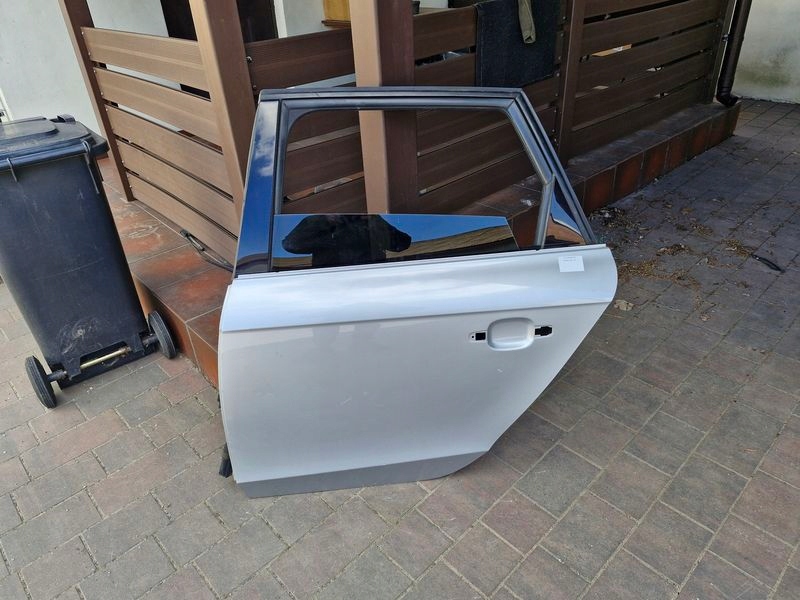 Audi A4 B8 Tür Hinten Links Kombi Door Porta Porte - Thumbnail 1