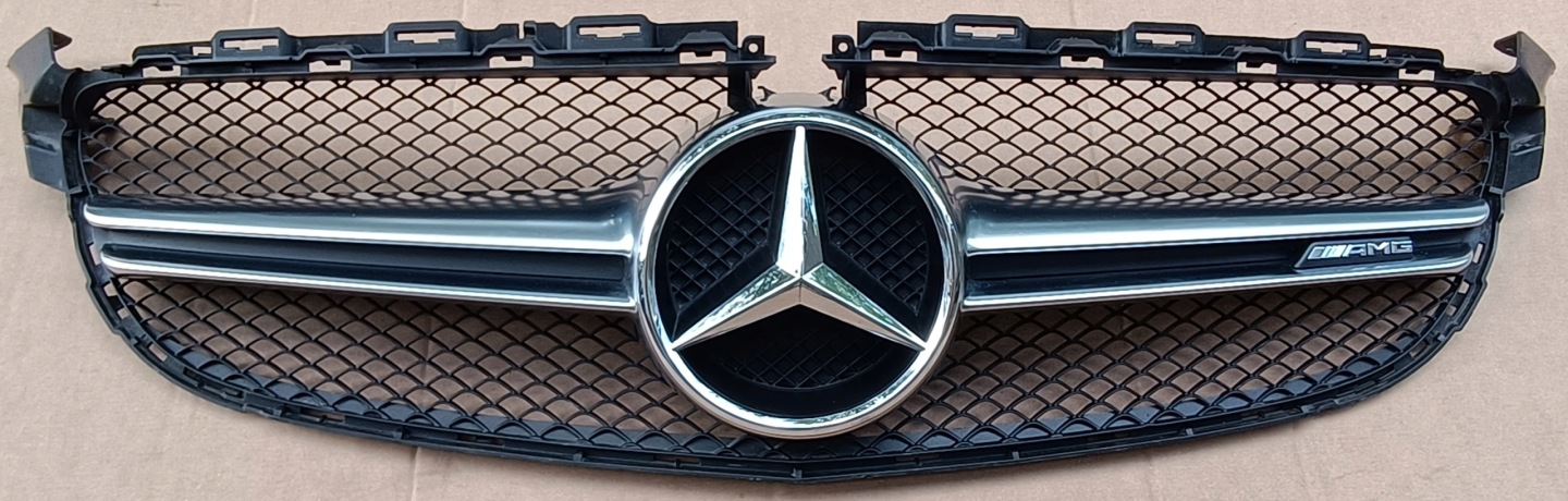 Mercedes-Benz C-Klasse W205 Kühlergrill FRONTGRILL Kühlergitter A2058880523 - Thumbnail 1
