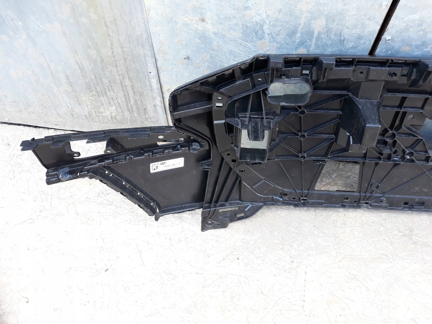 Audi Q4 Kühlergrill FRONTGRILL Kühlergitter 89A807725 - Thumbnail 4