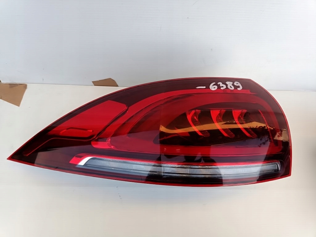 Mercedes-Benz GLE W167 Rückleuchte A1679061007 Rearlamp - Thumbnail 1