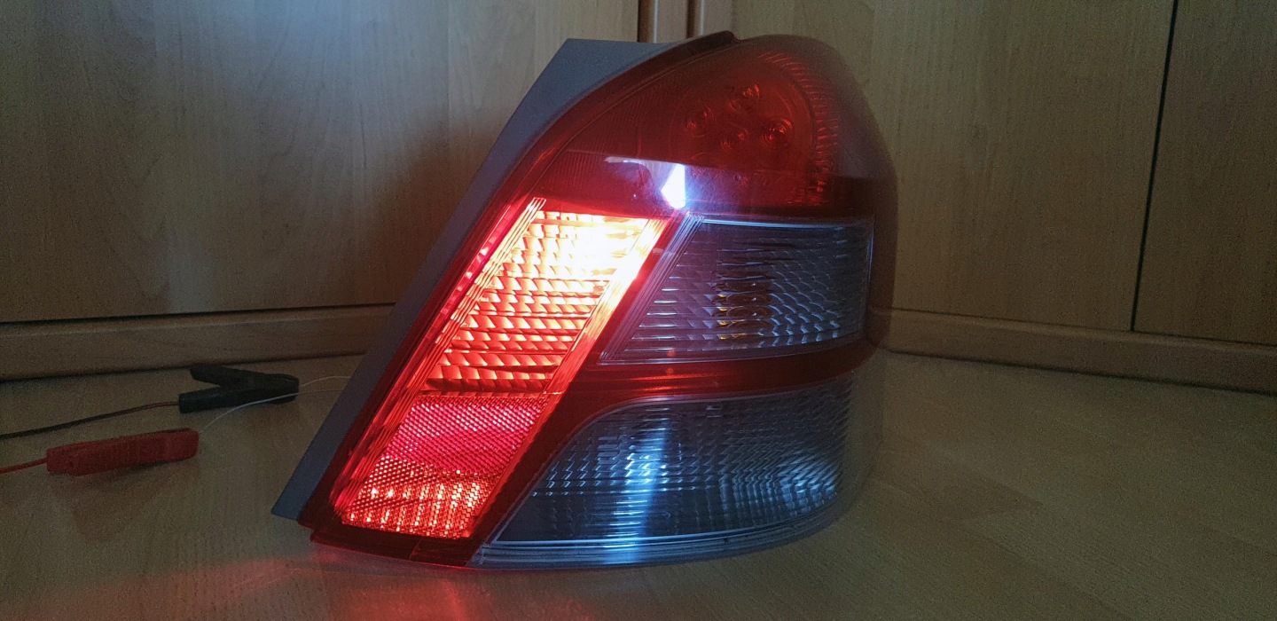 Toyota Yaris II XP9 Rückleuchte Rearlamp - Thumbnail 12