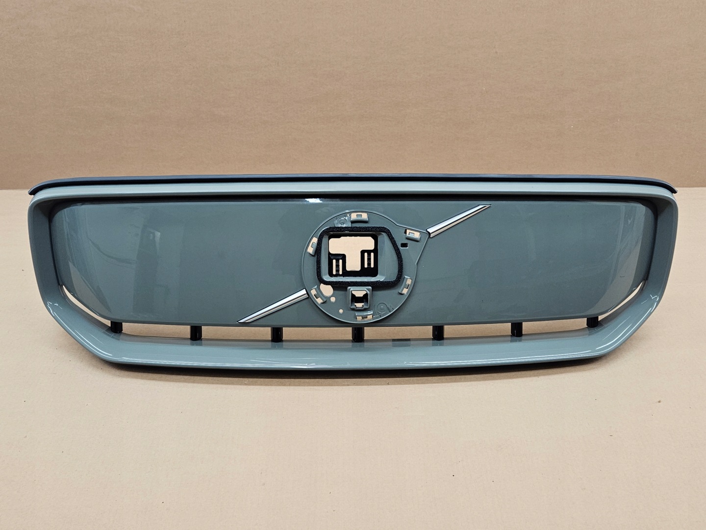 Volvo XC40 Kühlergrill FRONTGRILL Kühlergitter 74400025 - Thumbnail 1