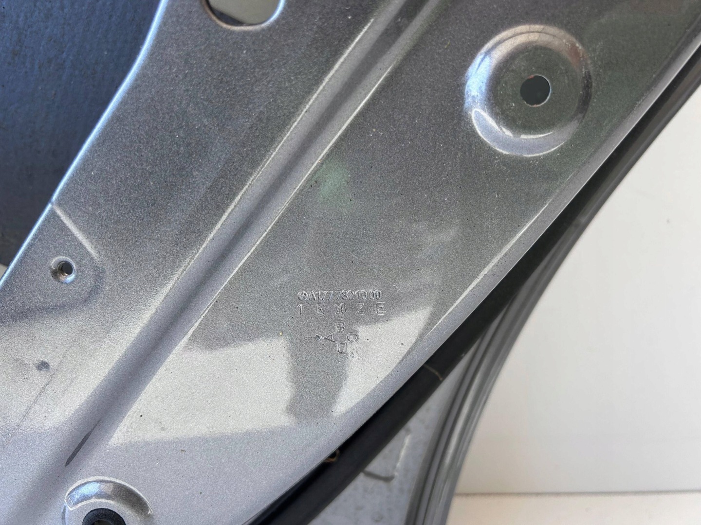 Mercedes-Benz A-Klasse W177 Tür Hinten Rechts Door A1777321000 - Thumbnail 7