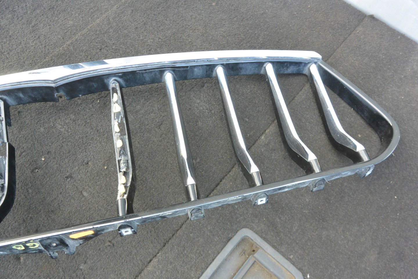 Maserati Ghibli AM336 Kühlergrill FRONTGRILL Kühlergitter 670097576 - Thumbnail 4