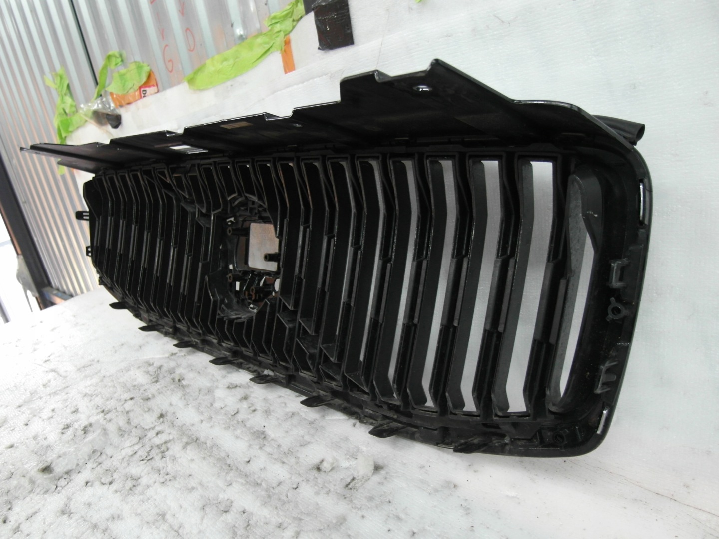 Volvo XC60 Kühlergrill FRONTGRILL Kühlergitter 32291019NR - Thumbnail 7