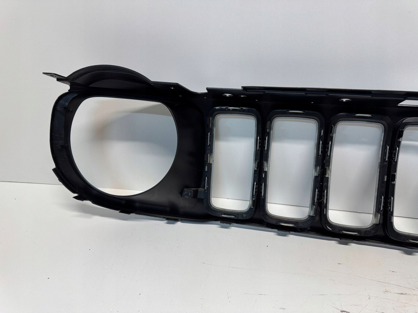 Jeep Renegade BU Kühlergrill FRONTGRILL Kühlergitter 52088680 - Thumbnail 9