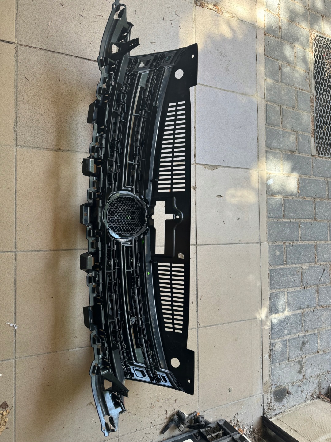 VW Tiguan Kühlergrill FRONTGRILL Kühlergitter - Thumbnail 5