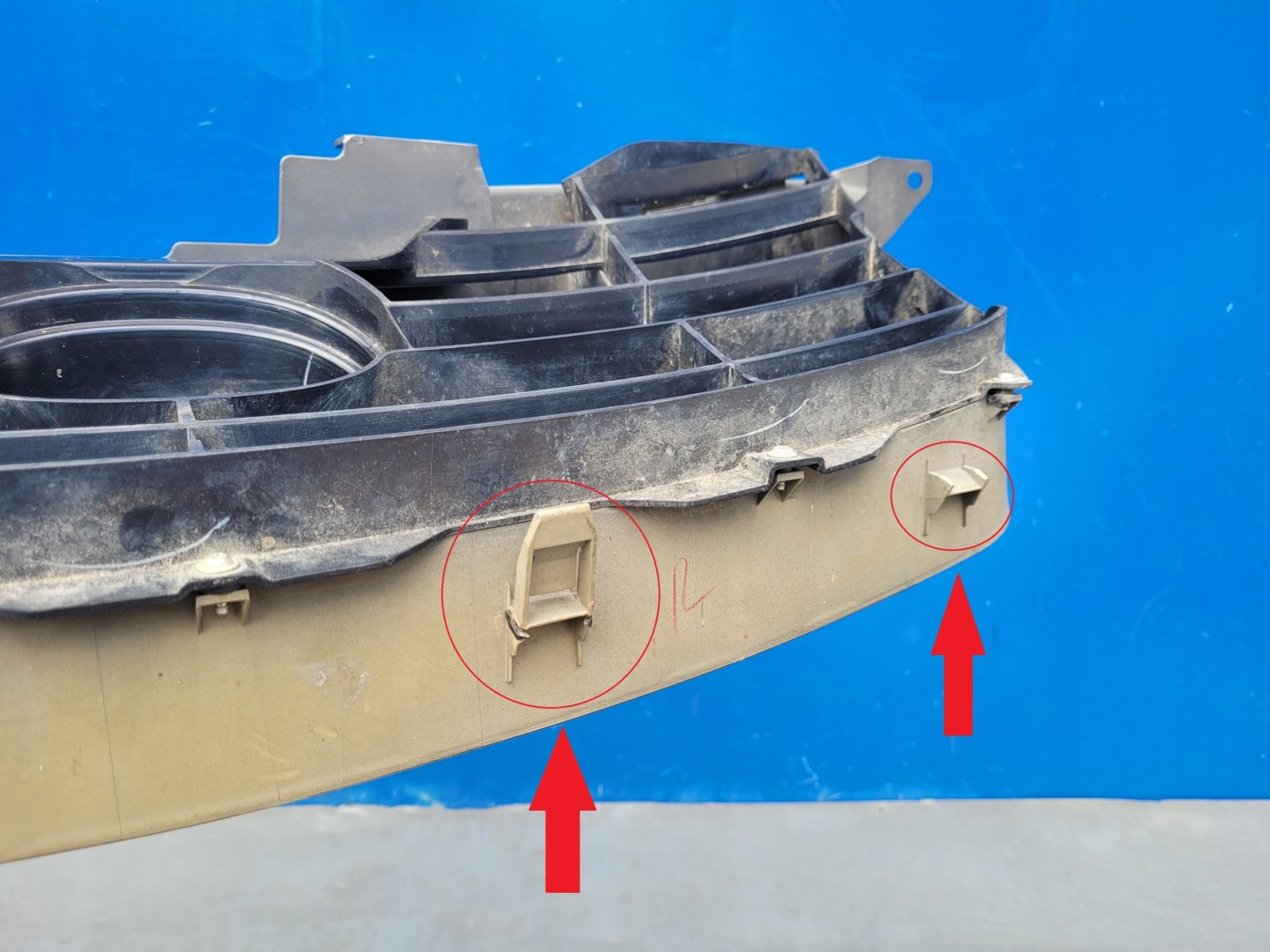Mazda BT-50 Kühlergrill FRONTGRILL Kühlergitter UR5650712O - Thumbnail 10