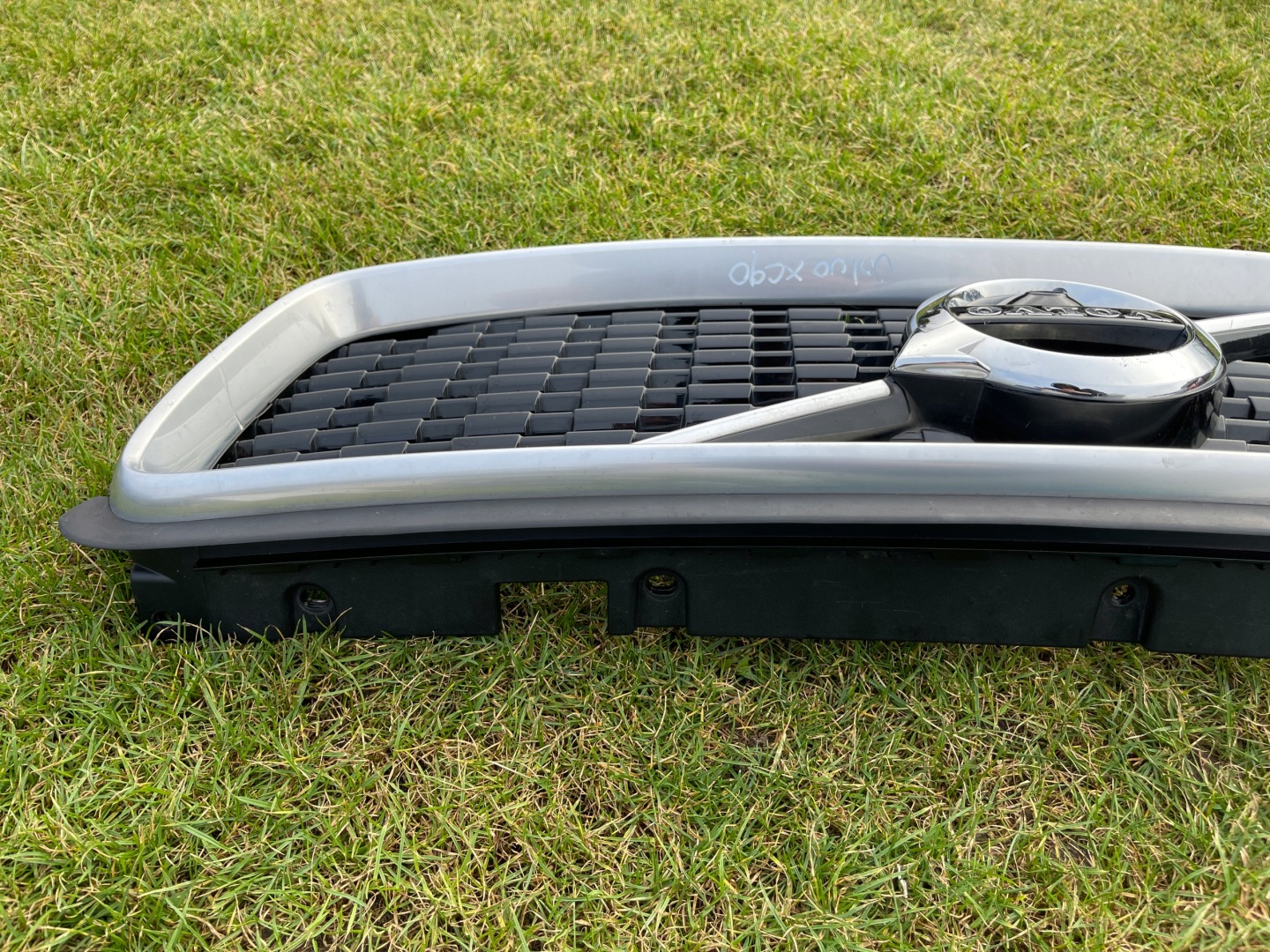 Volvo XC90 Kühlergrill FRONTGRILL Kühlergitter 31408442OE - Thumbnail 9