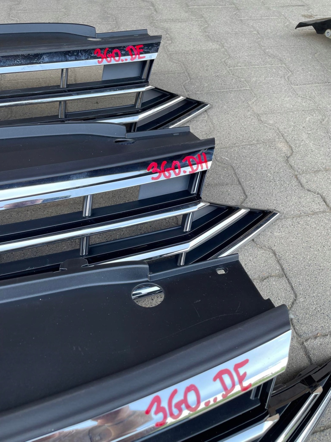 VW Passat B8 Kühlergrill FRONTGRILL Kühlergitter 3G0853651DJ - Thumbnail 6