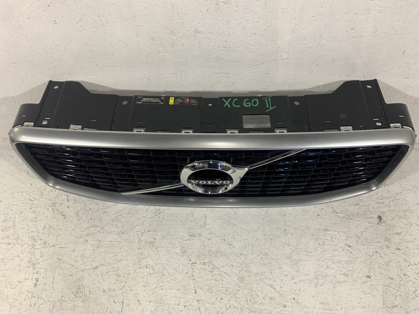 Volvo XC60 Kühlergrill FRONTGRILL Kühlergitter - Thumbnail 7