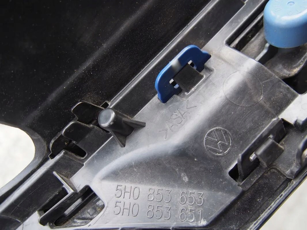 VW Golf VIII Kühlergrill FRONTGRILL Kühlergitter - Thumbnail 5