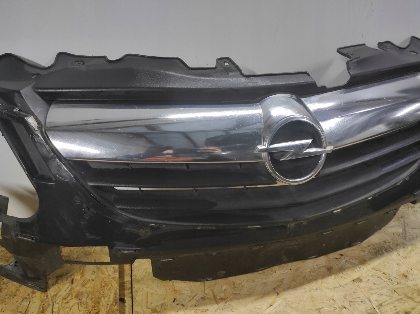 Opel Corsa Kühlergrill FRONTGRILL Kühlergitter - Thumbnail 6
