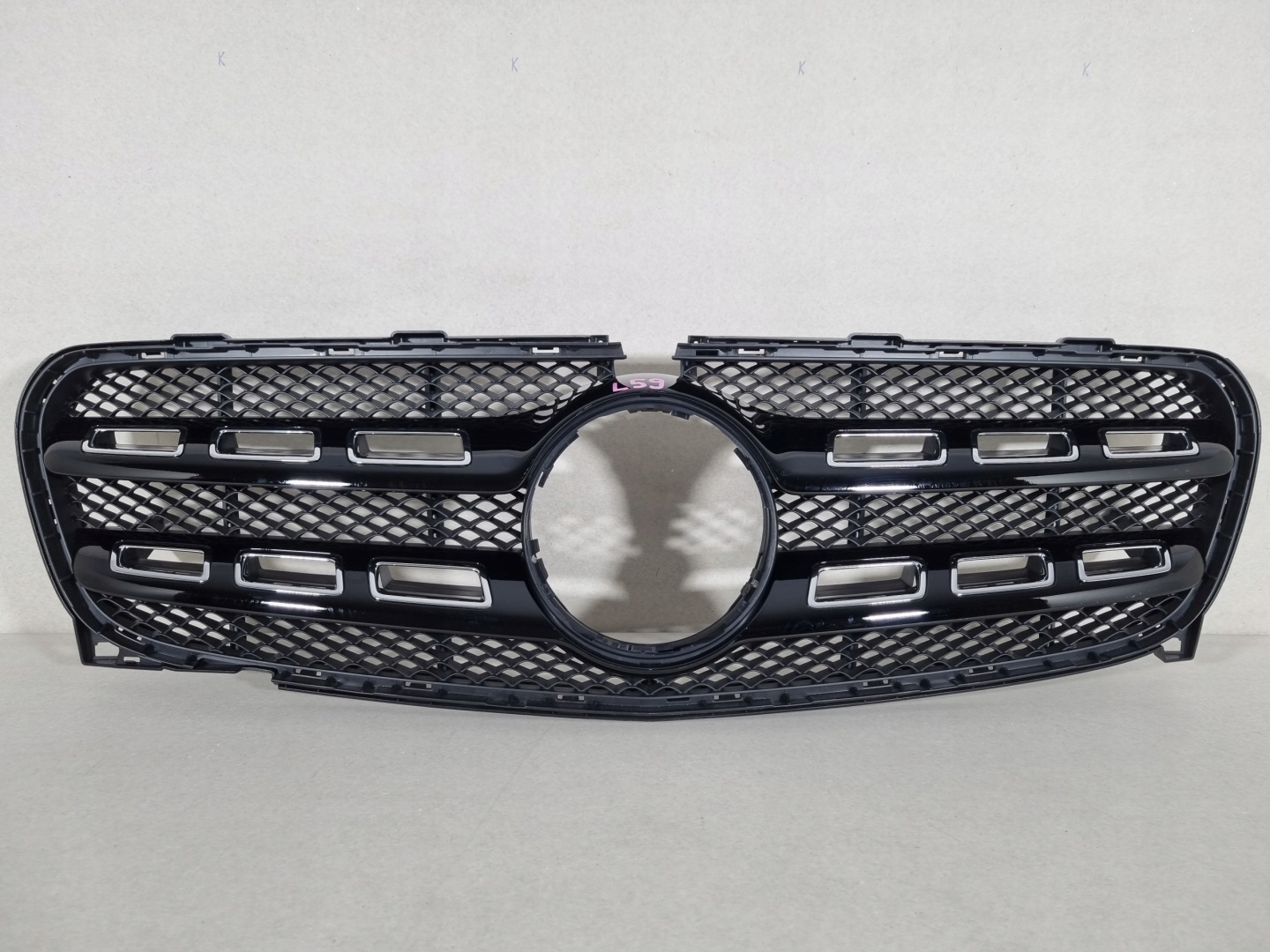 Mercedes-Benz GLA W156 Kühlergrill FRONTGRILL Kühlergitter A1568882900 - Thumbnail 1