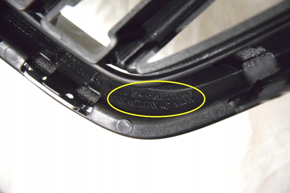 Volvo S60/V60 S60 Kühlergrill FRONTGRILL Kühlergitter 32132229 - Thumbnail 12