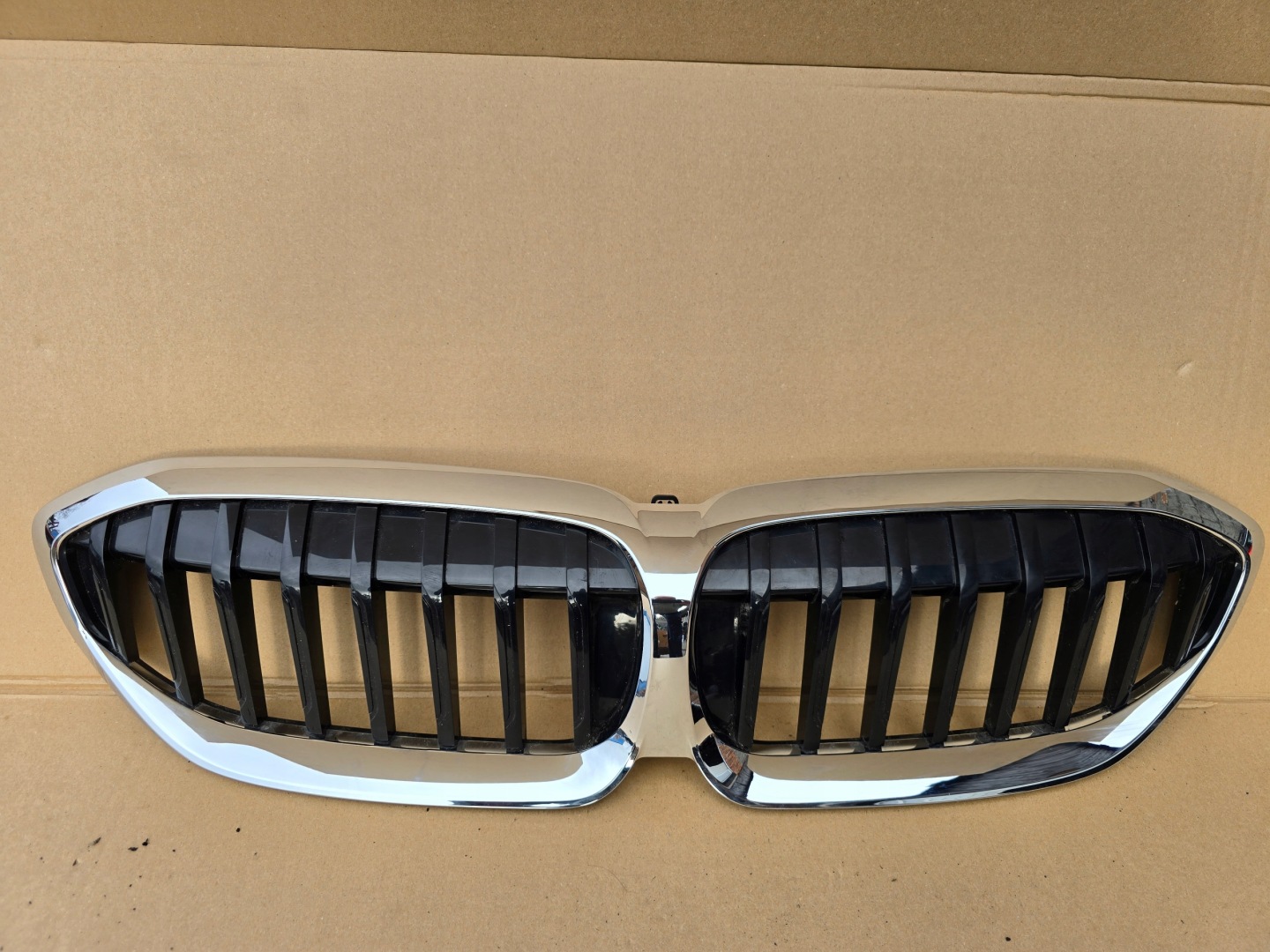 BMW 3 G21 Kühlergrill FRONTGRILL Kühlergitter - Thumbnail 1