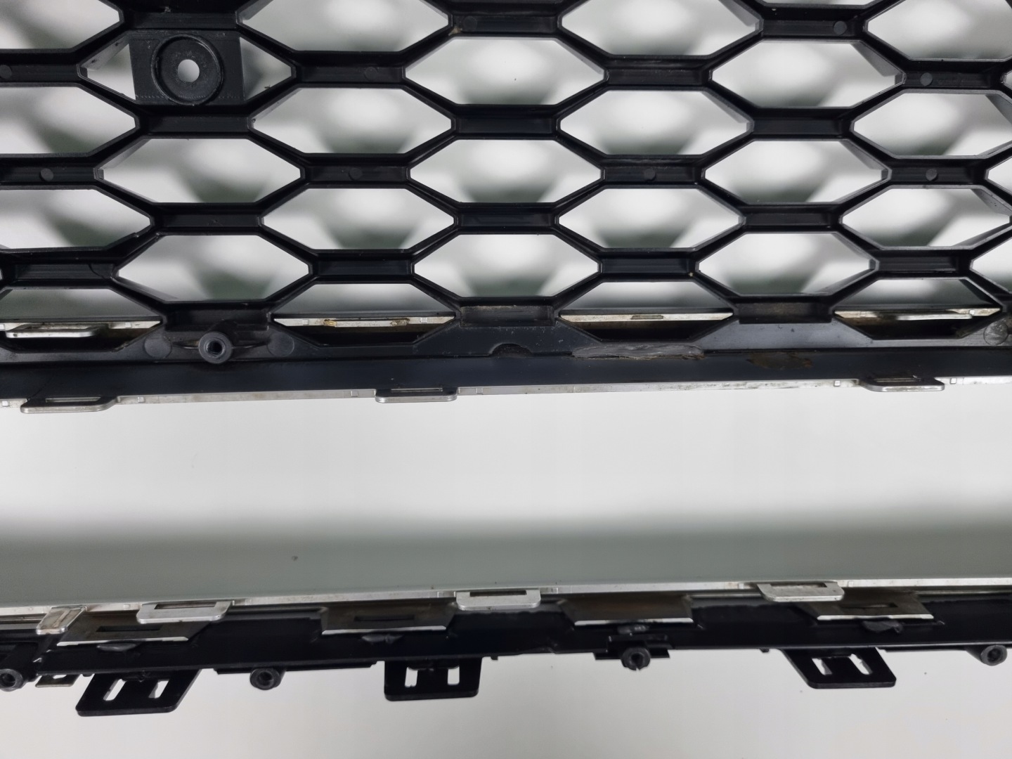 Audi A6 Kühlergrill FRONTGRILL Kühlergitter 4G0853653H - Thumbnail 8
